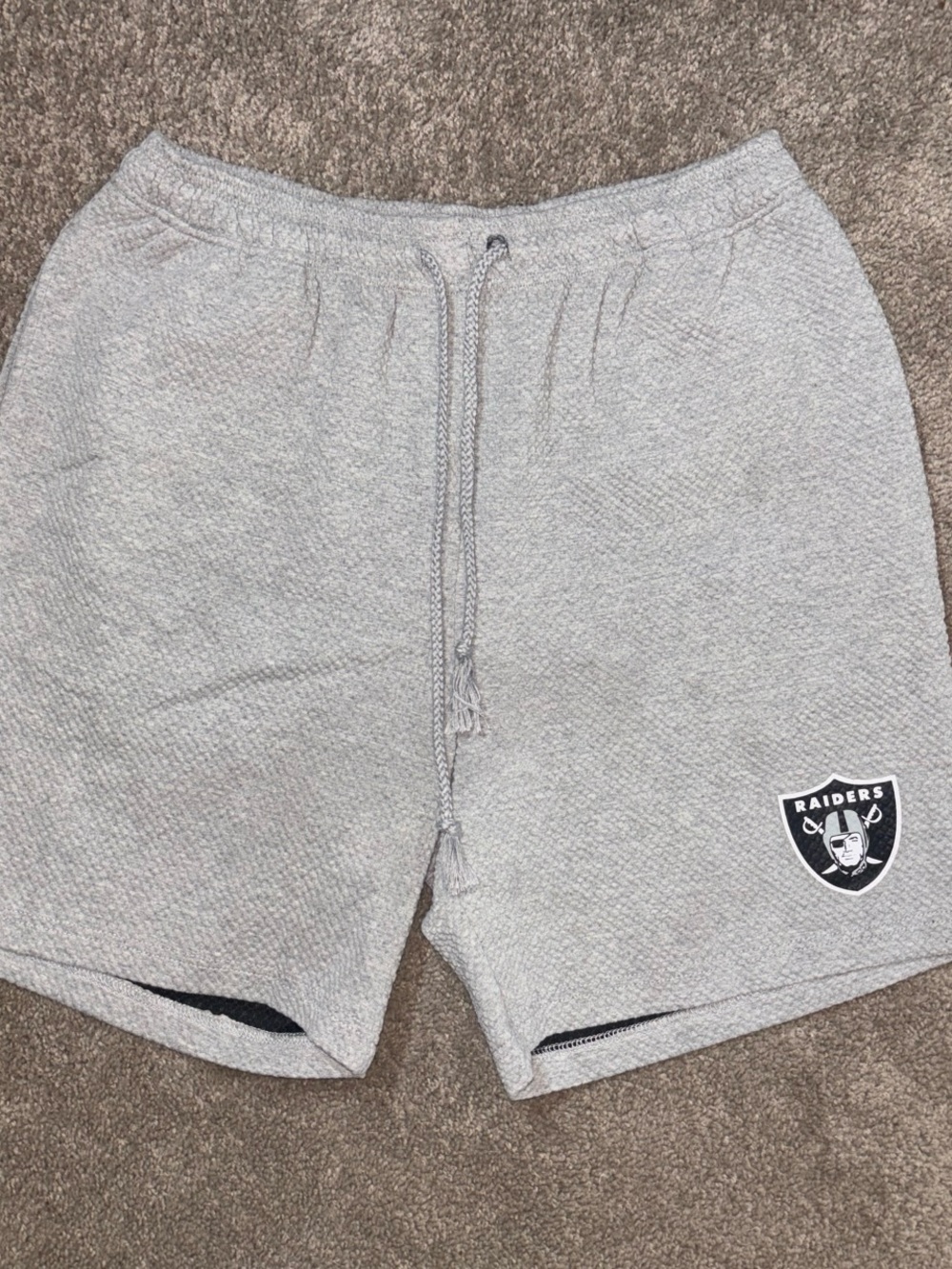 NFL Raiders Gray Men's Athletic Shorts with Drawstring